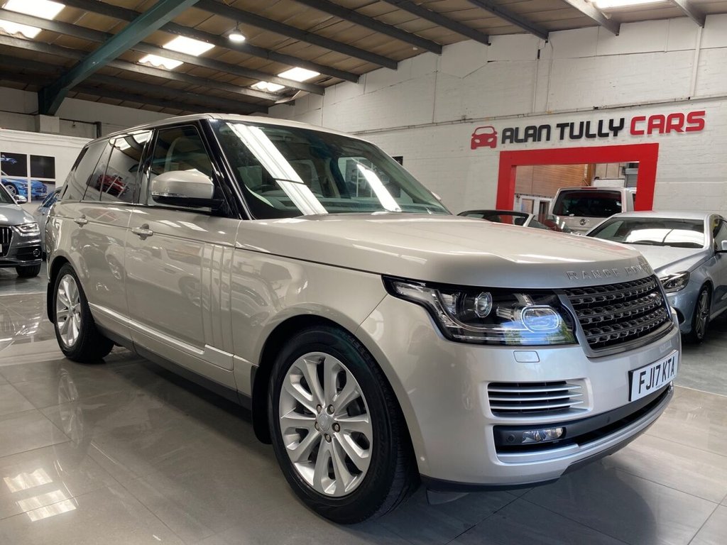 View our LAND ROVER RANGE ROVER VOGUE