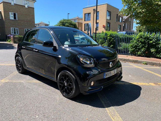 2019 19 Smart Forfour 0.9 URBANSHADOW EDITION T 5d 90 BHP