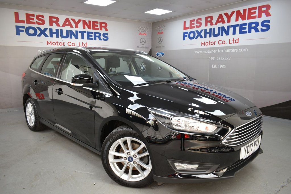 View our FORD FOCUS