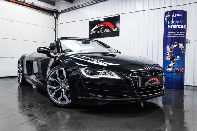 2010 M Audi R8 5.2 SPYDER V10 QUATTRO 2d 518 BHP
