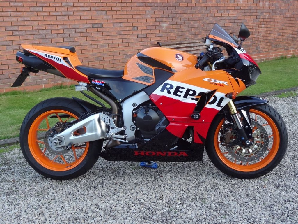 View our HONDA CBR