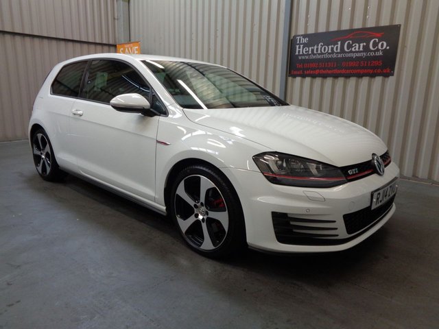 2014 14 Volkswagen Golf 2.0 GTI  3d 218 BHP