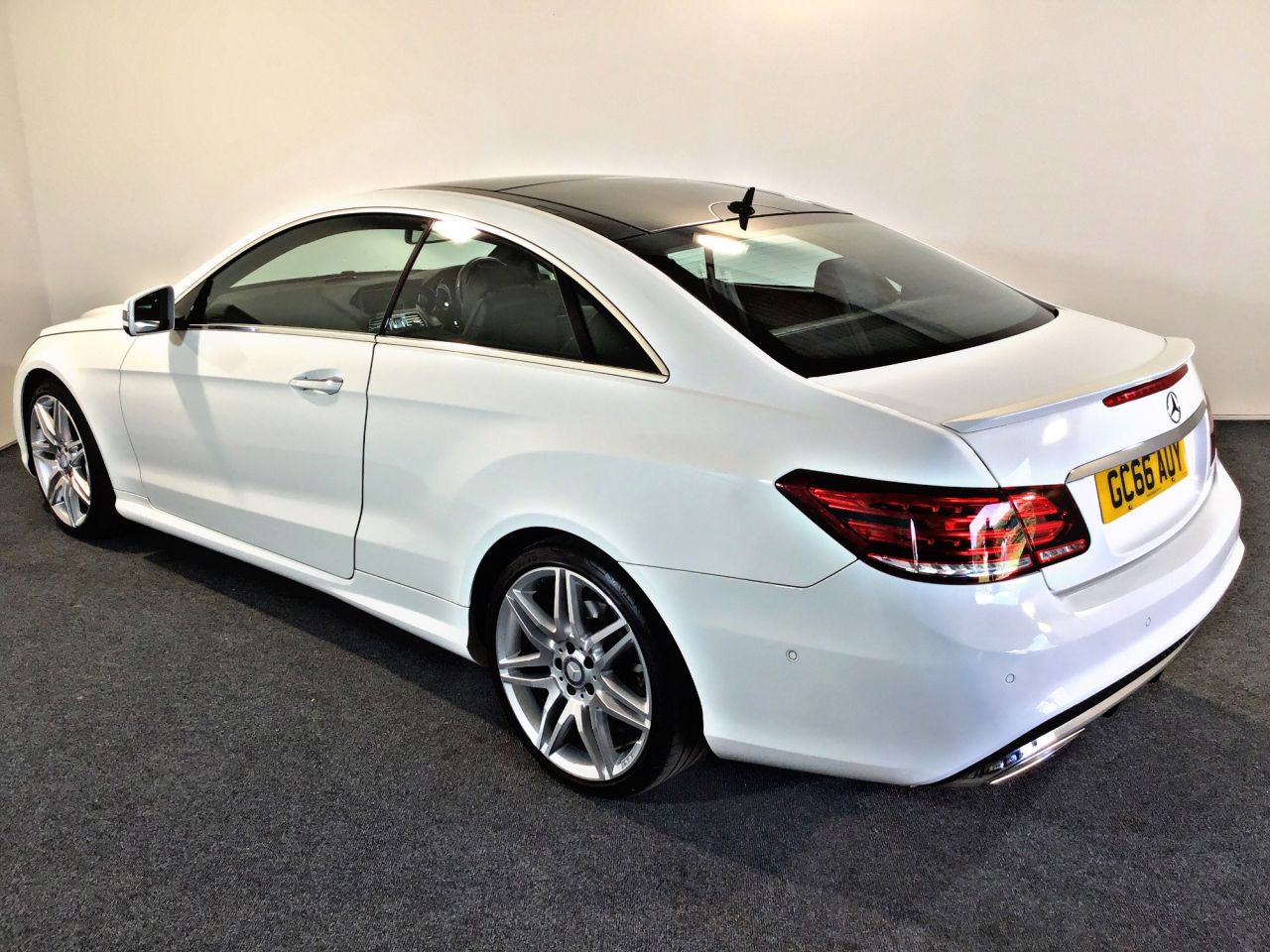 Mercedes Benz E Class E 350 D Amg Line Edition Premium Mercedes Benz E Class E 350 D Amg Line Edition Premium