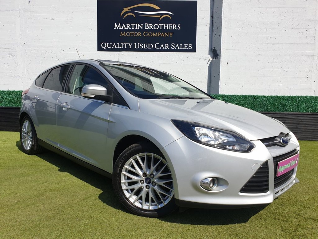 View our FORD FOCUS