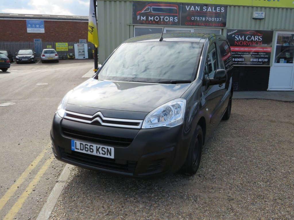 View our CITROEN BERLINGO