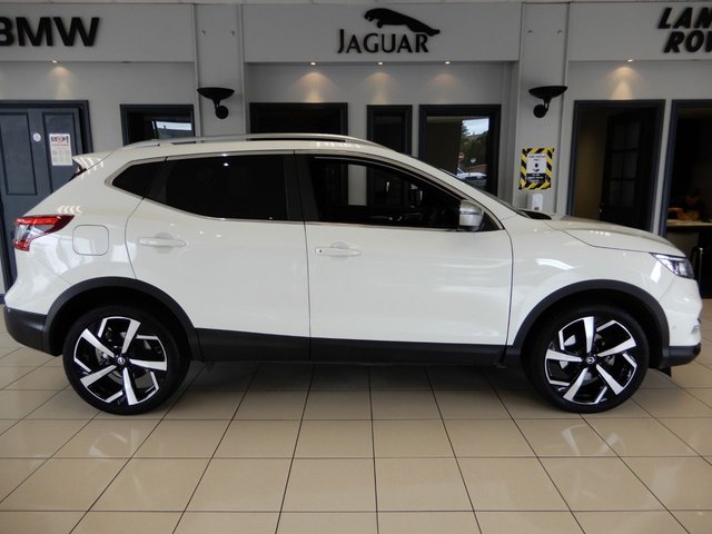 View our NISSAN QASHQAI