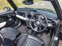 USED 2013 13 MINI CONVERTIBLE 1.6 JOHN COOPER WORKS 2d 208 BHP CHILI PACK, NAV, BI-XENON, LEATHER