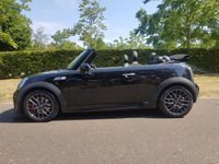 USED 2013 13 MINI CONVERTIBLE 1.6 JOHN COOPER WORKS 2d 208 BHP CHILI PACK, NAV, BI-XENON, LEATHER
