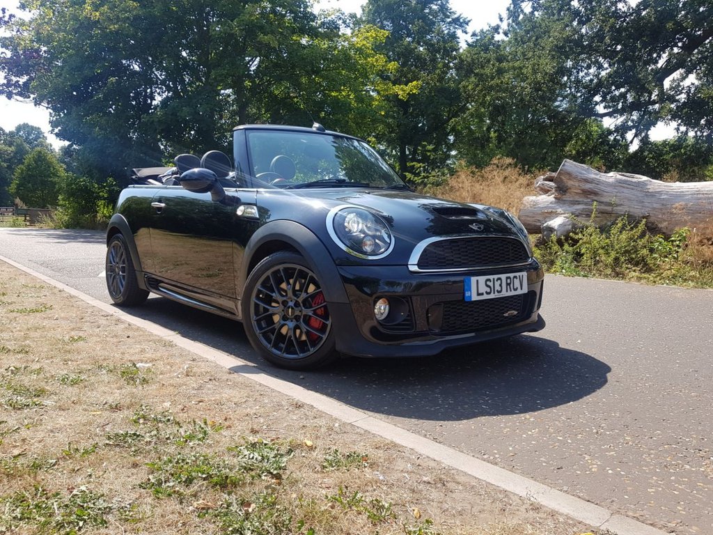 View our MINI CONVERTIBLE