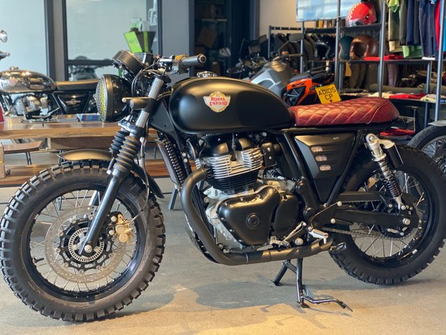 Royal Enfield Interceptor 650 Custom