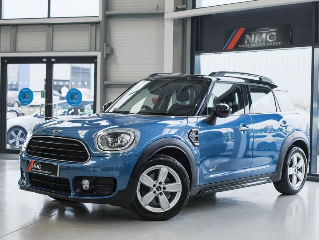 View our MINI COUNTRYMAN