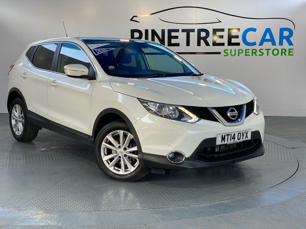 View our NISSAN QASHQAI
