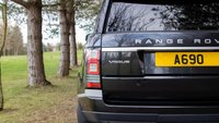 USED 2013 63 LAND ROVER RANGE ROVER 3.0 TDV6 VOGUE 5d 258 BHP Sliding Panoramic Glass Sunroof