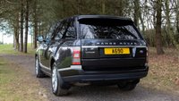 USED 2013 63 LAND ROVER RANGE ROVER 3.0 TDV6 VOGUE 5d 258 BHP Sliding Panoramic Glass Sunroof