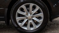 USED 2013 63 LAND ROVER RANGE ROVER 3.0 TDV6 VOGUE 5d 258 BHP Sliding Panoramic Glass Sunroof