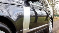 USED 2013 63 LAND ROVER RANGE ROVER 3.0 TDV6 VOGUE 5d 258 BHP Sliding Panoramic Glass Sunroof