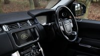 USED 2013 63 LAND ROVER RANGE ROVER 3.0 TDV6 VOGUE 5d 258 BHP Sliding Panoramic Glass Sunroof