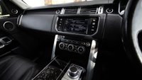 USED 2013 63 LAND ROVER RANGE ROVER 3.0 TDV6 VOGUE 5d 258 BHP Sliding Panoramic Glass Sunroof