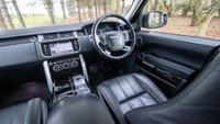 USED 2013 63 LAND ROVER RANGE ROVER 3.0 TDV6 VOGUE 5d 258 BHP Sliding Panoramic Glass Sunroof