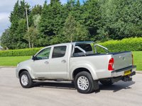 USED 2013 13 TOYOTA HI-LUX 3.0 INVINCIBLE 4X4 D-4D DCB 169 BHP CHOICES OF HILUX IN STOCK ** NO VAT
