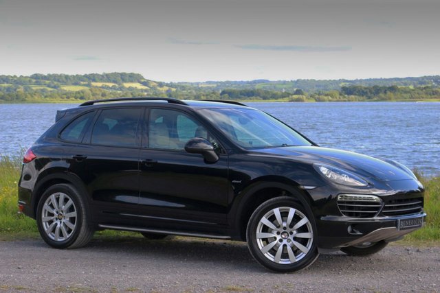 2012 12 Porsche Cayenne 3.0 D V6 TIPTRONIC 5d 245 BHP