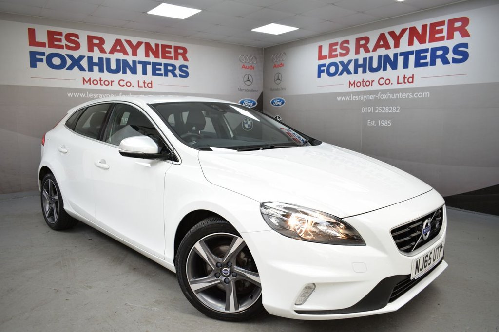 View our VOLVO V40