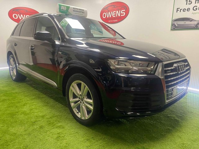 View our AUDI Q7