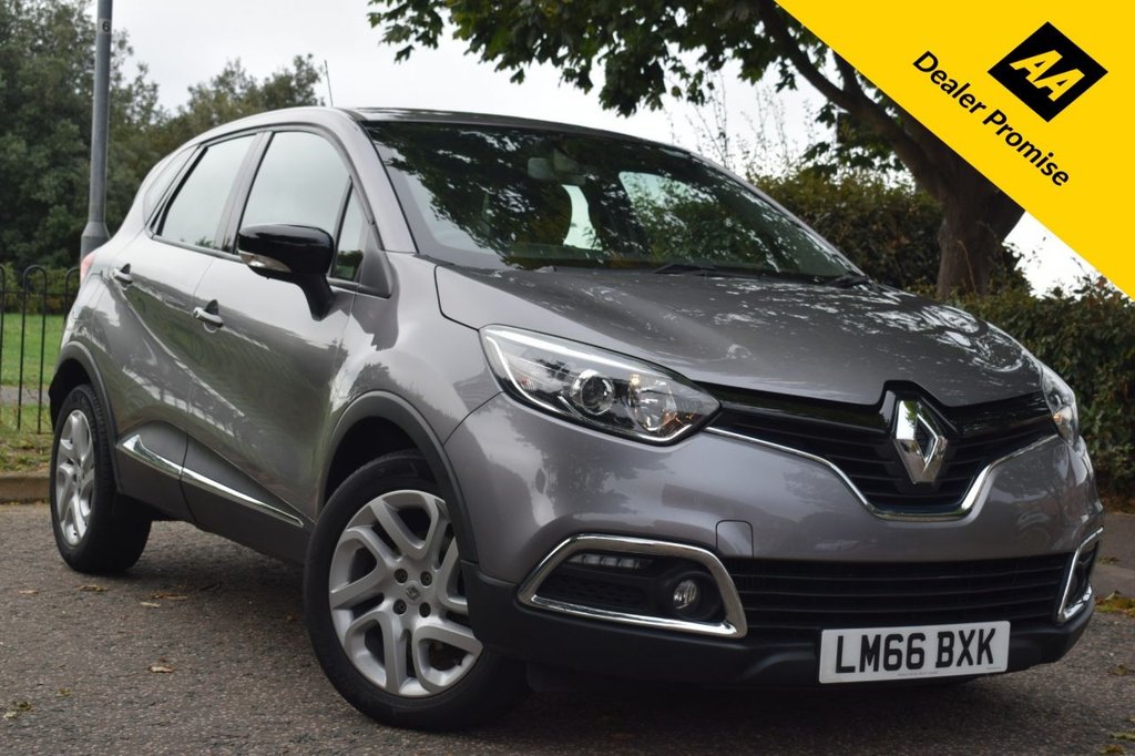 View our RENAULT CAPTUR