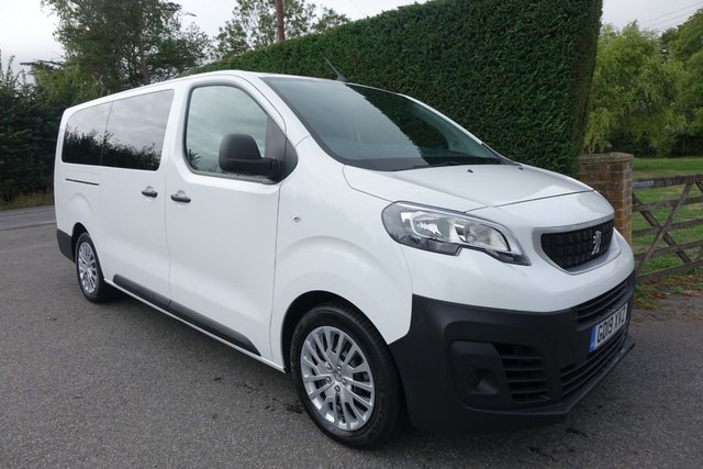 View our PEUGEOT EXPERT