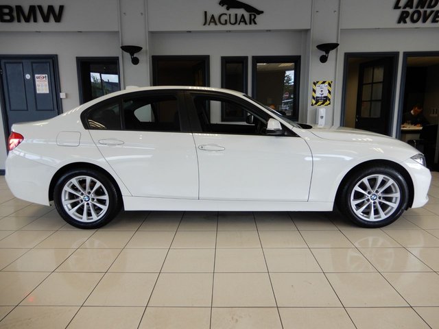 View our BMW 3 SERIES