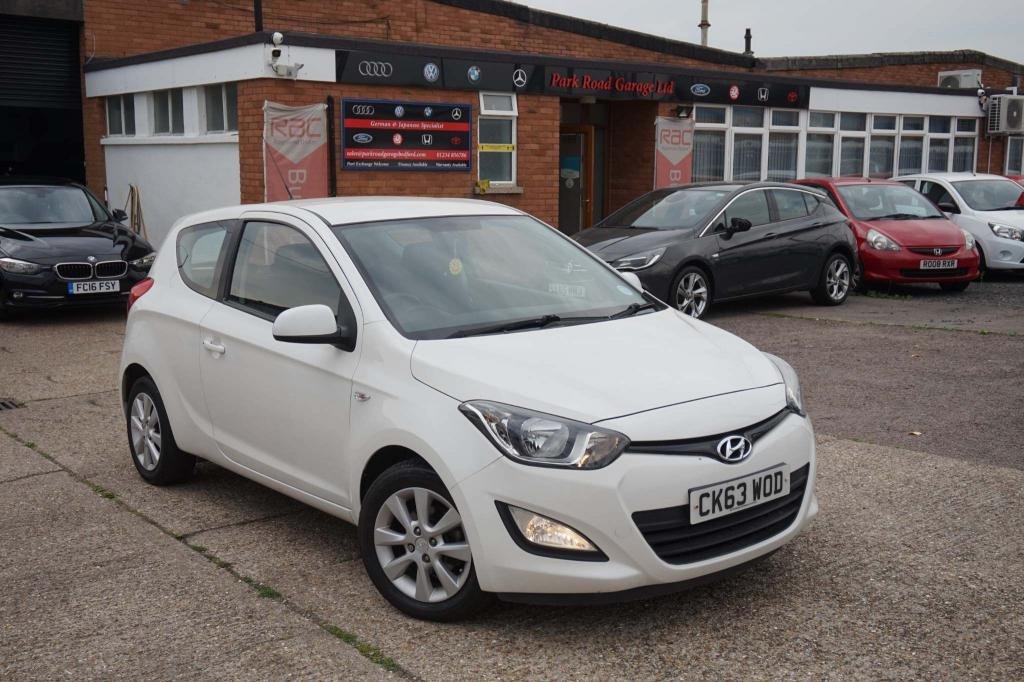 View our HYUNDAI I20