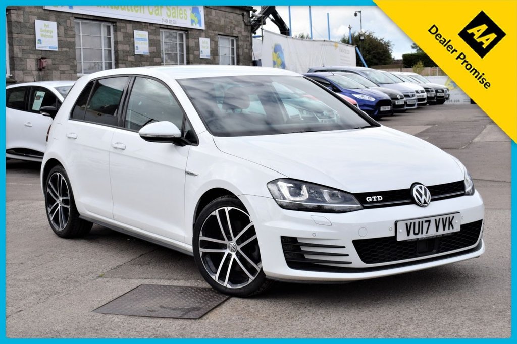 View our VOLKSWAGEN GOLF
