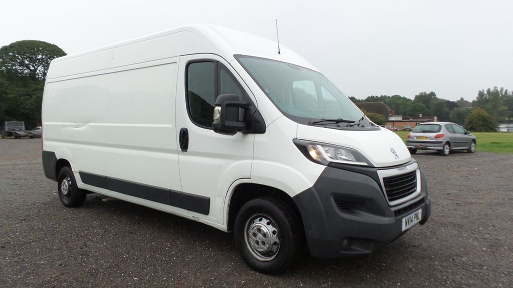 View our PEUGEOT BOXER