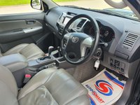 USED 2013 62 TOYOTA HI-LUX 3.0 INVINCIBLE 4X4 D-4D DCB 169 BHP ** NO VAT ** NO VAT **  3 KEYS