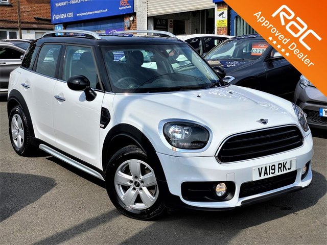 2019 19 MINI Countryman 1.5 COOPER CLASSIC 5d 134 BHP
