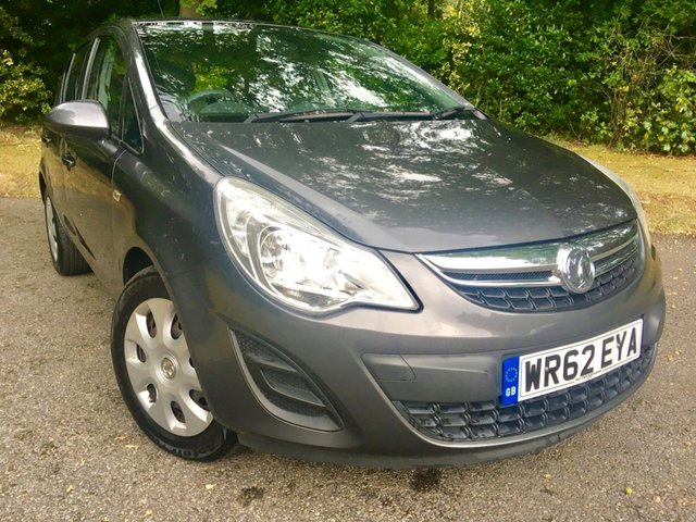 2012 62 Vauxhall Corsa 1.2 EXCLUSIV AC 5d 83 BHP ONLY 37,500 MILES WITH 1 LADY OWNER SINCE AUGUST 2013