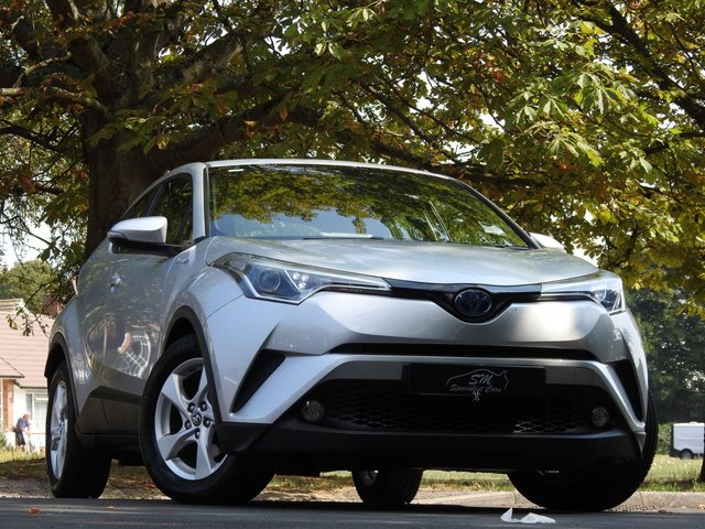 2017 17 Toyota Chr 1.8 ICON 5d 122 BHP