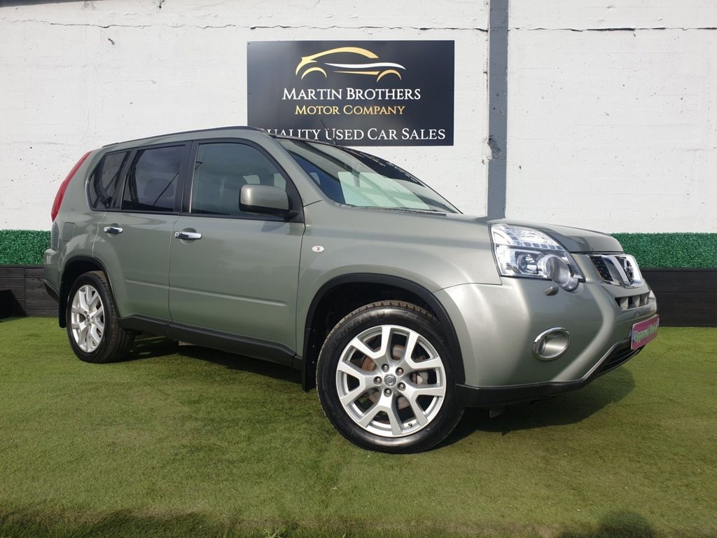 View our NISSAN X-TRAIL