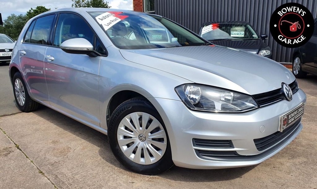 View our VOLKSWAGEN GOLF