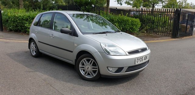 2005 05 Ford Fiesta 1.4 GHIA 16V 5d 80 BHP