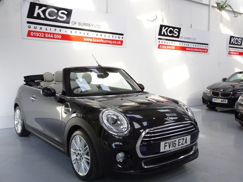 View our MINI CONVERTIBLE