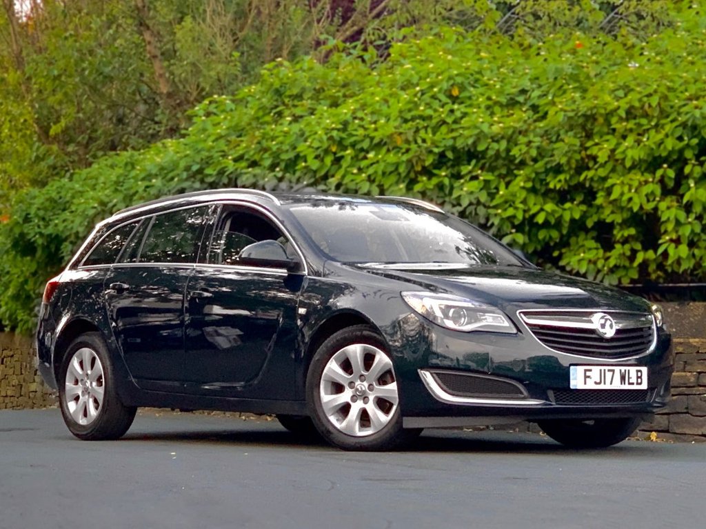 View our VAUXHALL INSIGNIA
