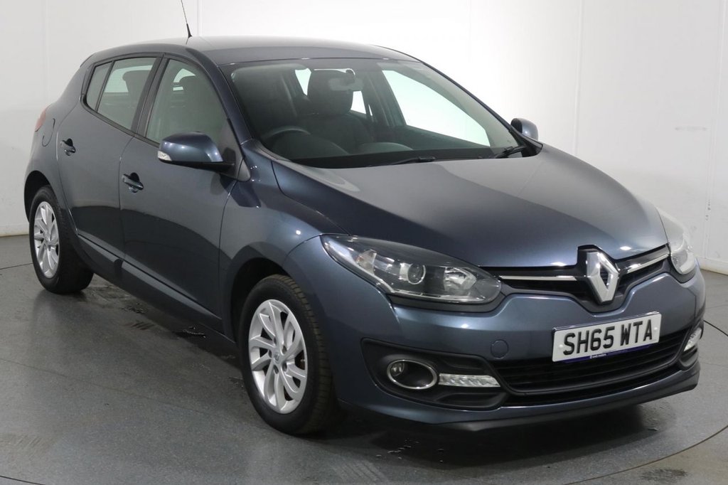 View our RENAULT MEGANE