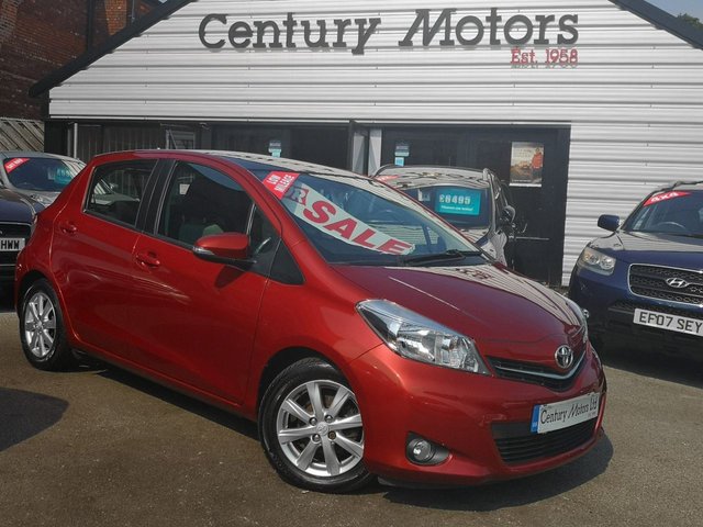 2013 13 Toyota Yaris 1.3 VVT-I T SPIRIT 5dr - PANORAMIC ROOF