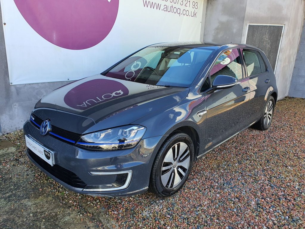 View our VOLKSWAGEN GOLF