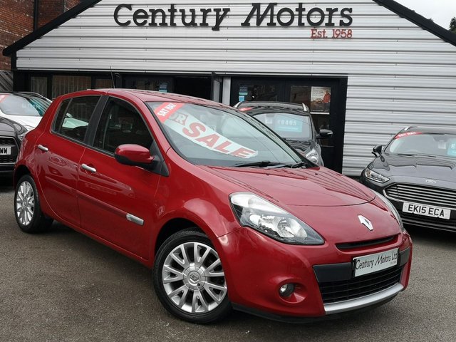 2011 11 Renault Clio 1.2 16V Dynamique TomTom 5dr - SAT NAV