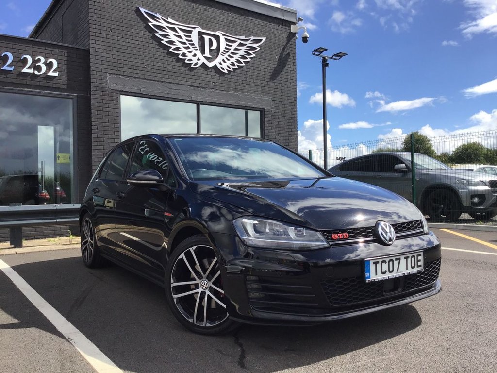 View our VOLKSWAGEN GOLF