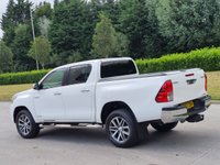 USED 2017 17 TOYOTA HI-LUX 2.4 INVINCIBLE 4WD D-4D DCB 148 BHP PRICE 16750+VAT 3350 TOTAL = 20100