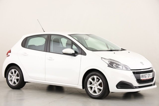 View our PEUGEOT 208