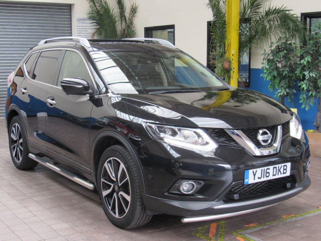 View our NISSAN X-TRAIL